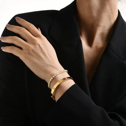Gold-