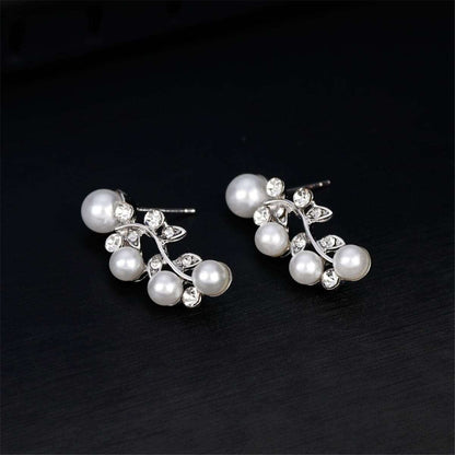 Cubic Zirconia & Pearl Cluster Rattan Drop Earrings & Statement Necklace