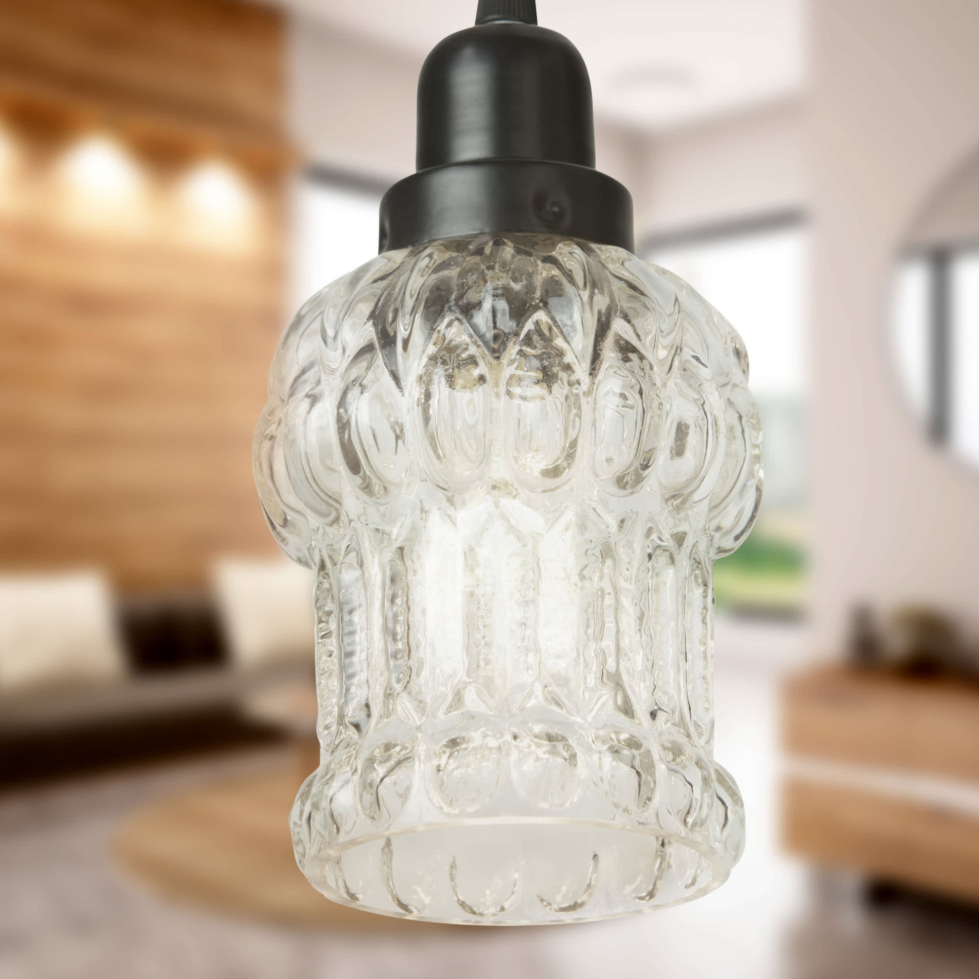 Clear/Black-