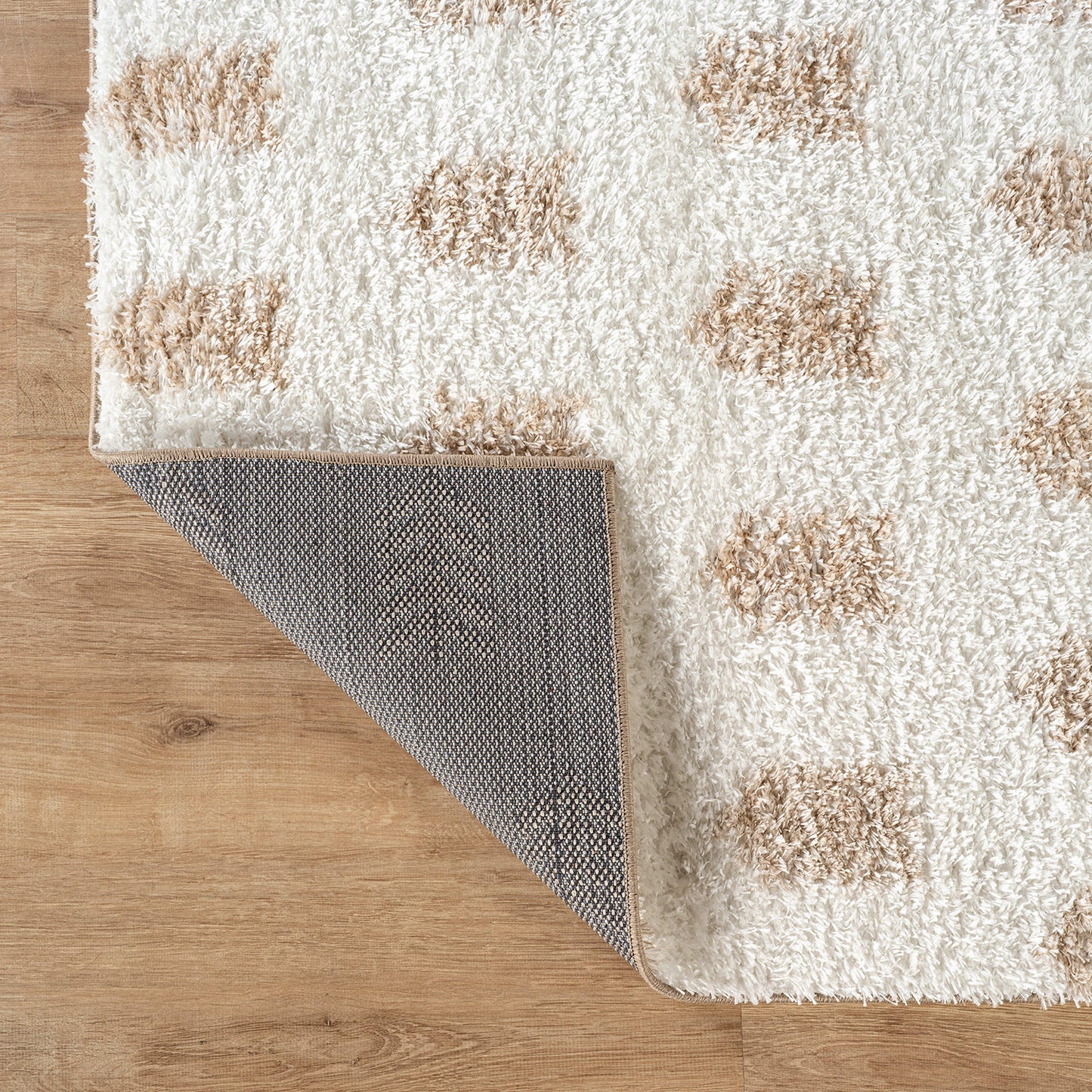 BEIGE-