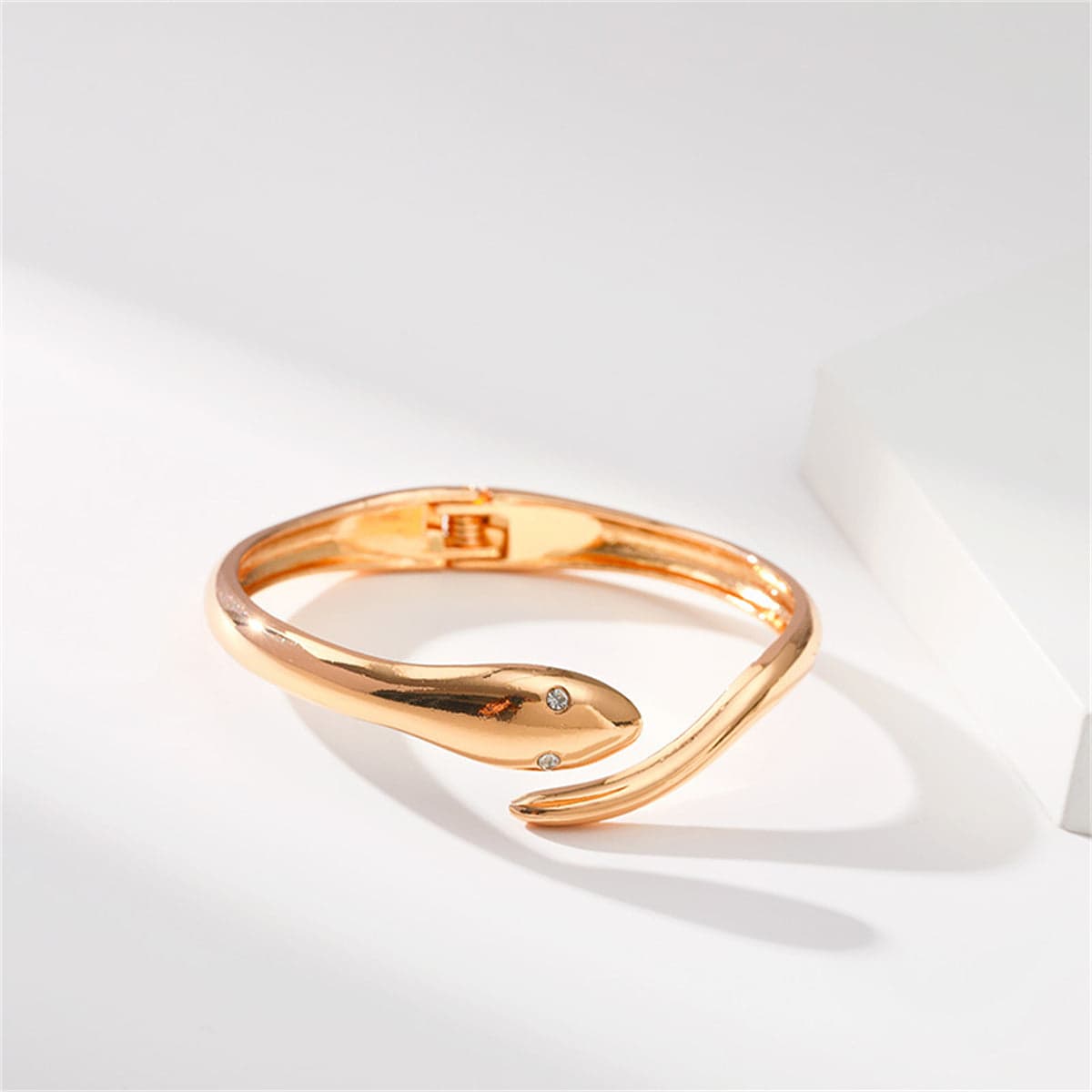 Metallic-