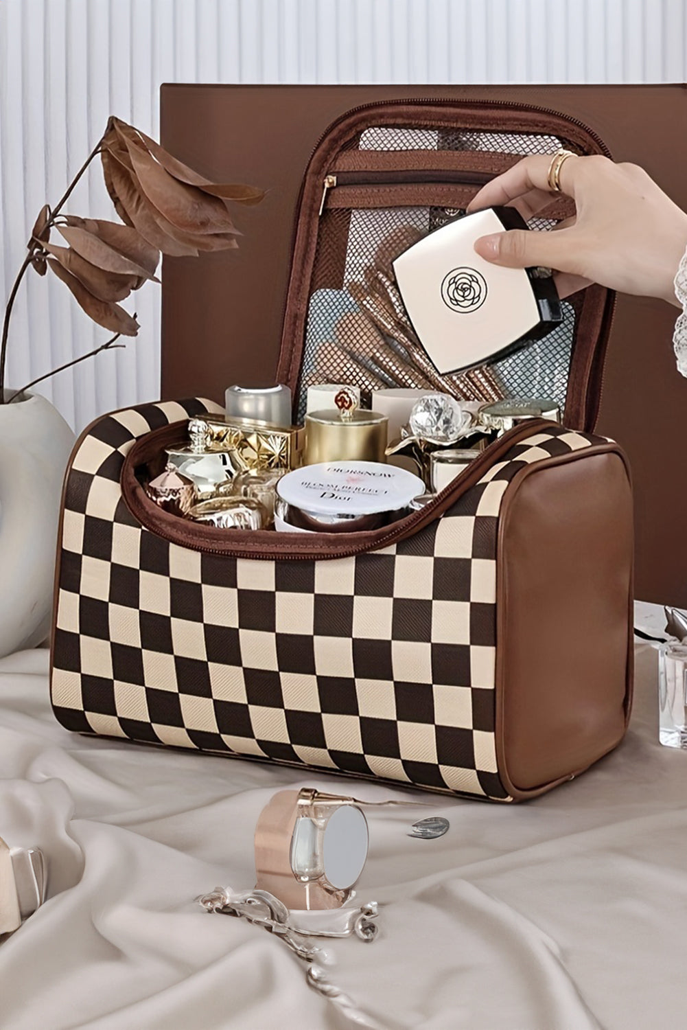 Threaded Pear Black Checkered Zipper Makeup Bag