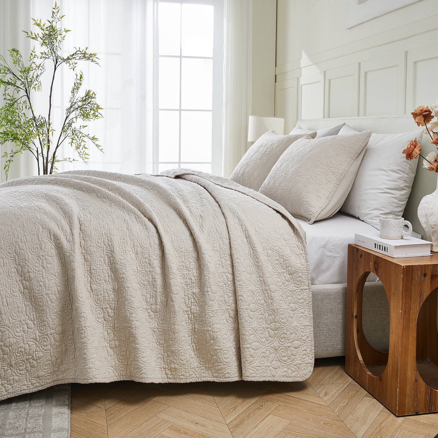 Patina Vie 3 Piece 100% Cotton Stitched Embroidered Quilt Set