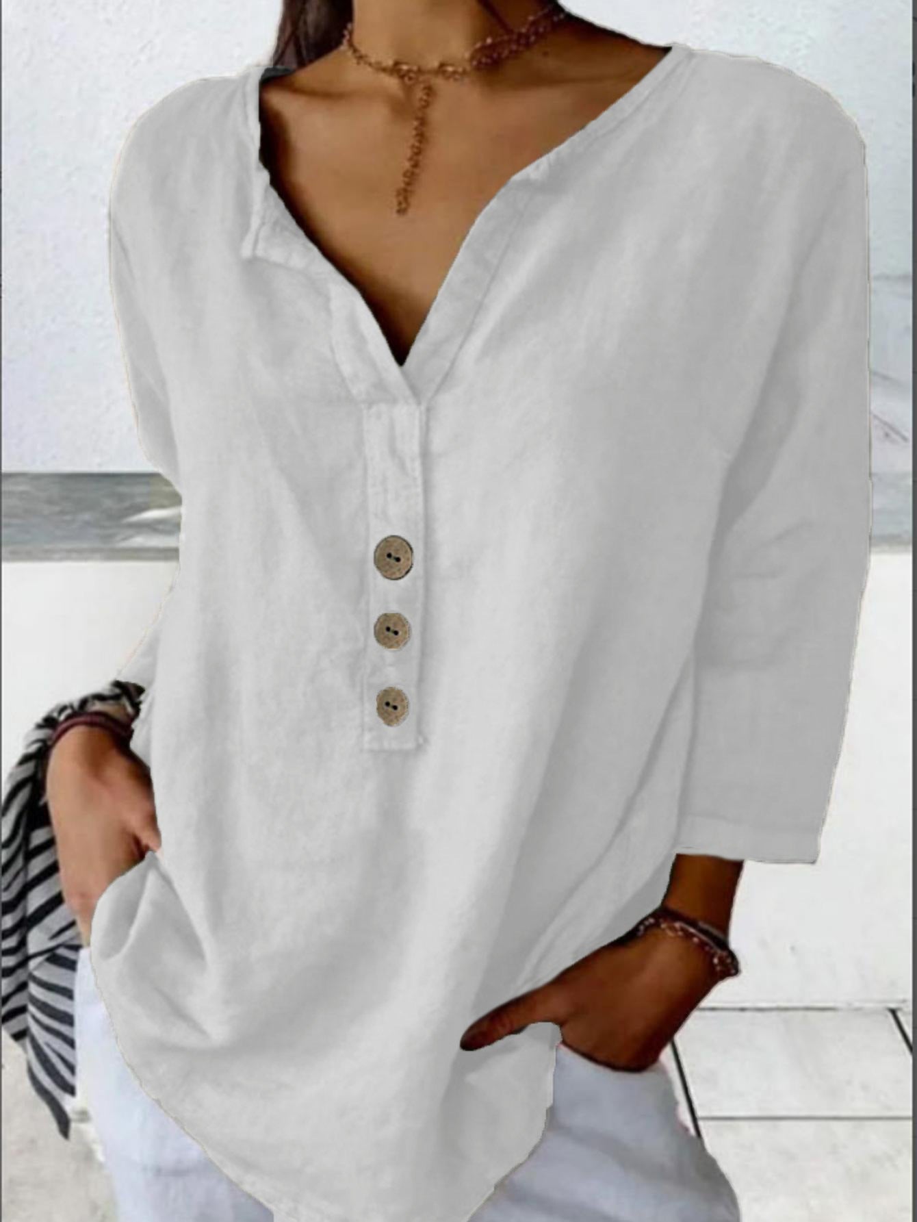 Modern Notched-Collar Button-Down Shirt – Relaxed Chic Staple