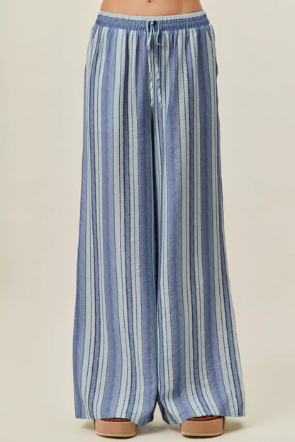 SO ME Stripe Wide Leg Pull On Pants