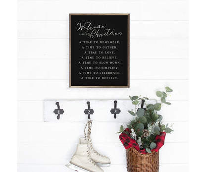 Kendrick Home Welcome Christmas A Time Greenery Black
