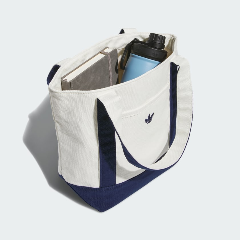 Off White / Night Indigo-