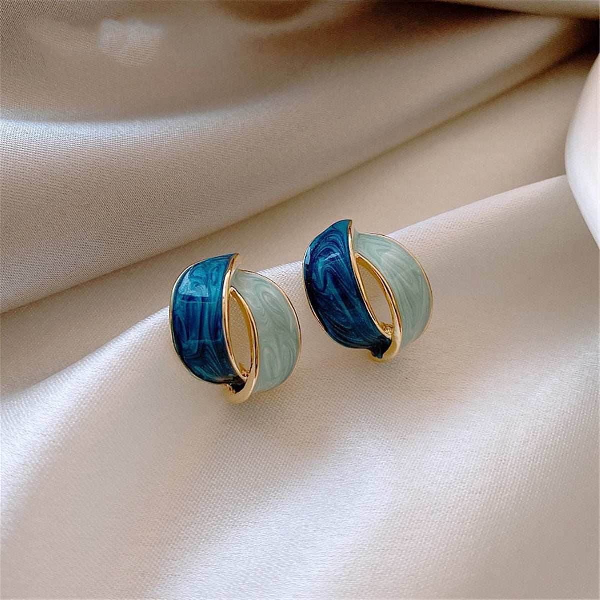 Blue-