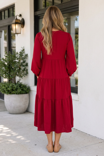 Threaded Pear Melani Tiered Shift Midi Dress