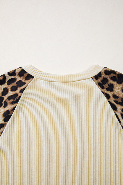 Threaded Pear Keily Contrast Sleeve Loose Tee