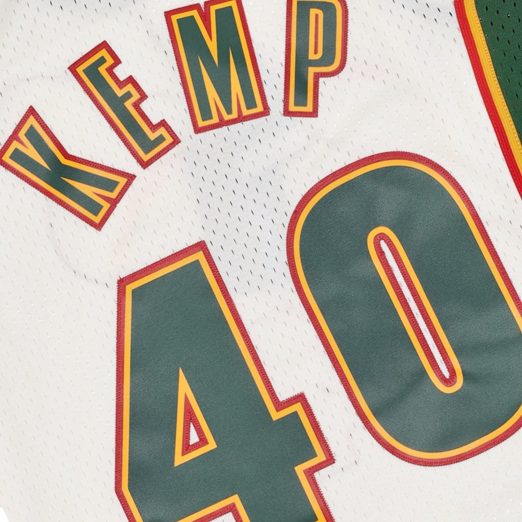 Mitchell & Ness Men's Cream Swingman Jersey Supersonics 1995 Shawn Kemp Jerseys