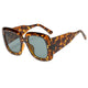 Leopardframed dark green film