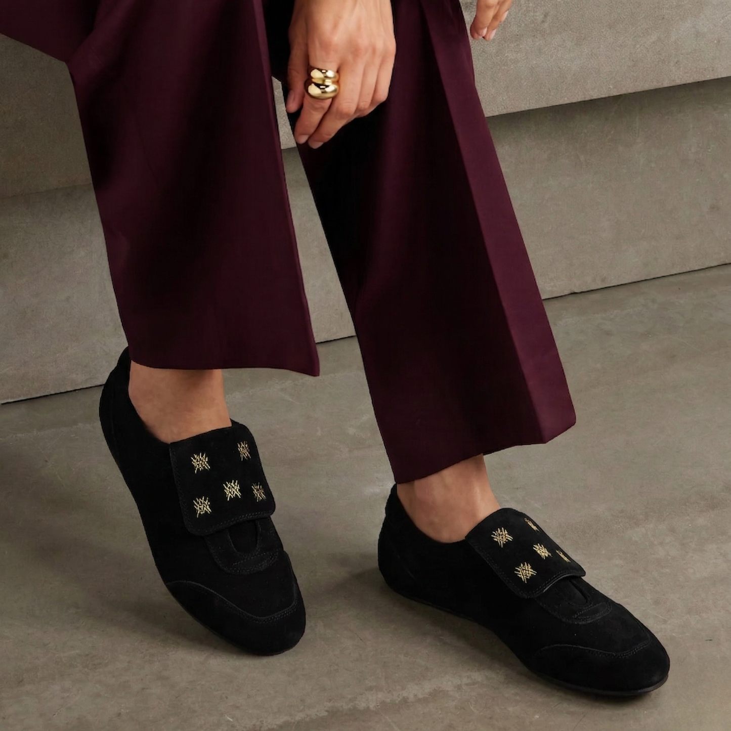 Chelley Suede Sneakers - Black