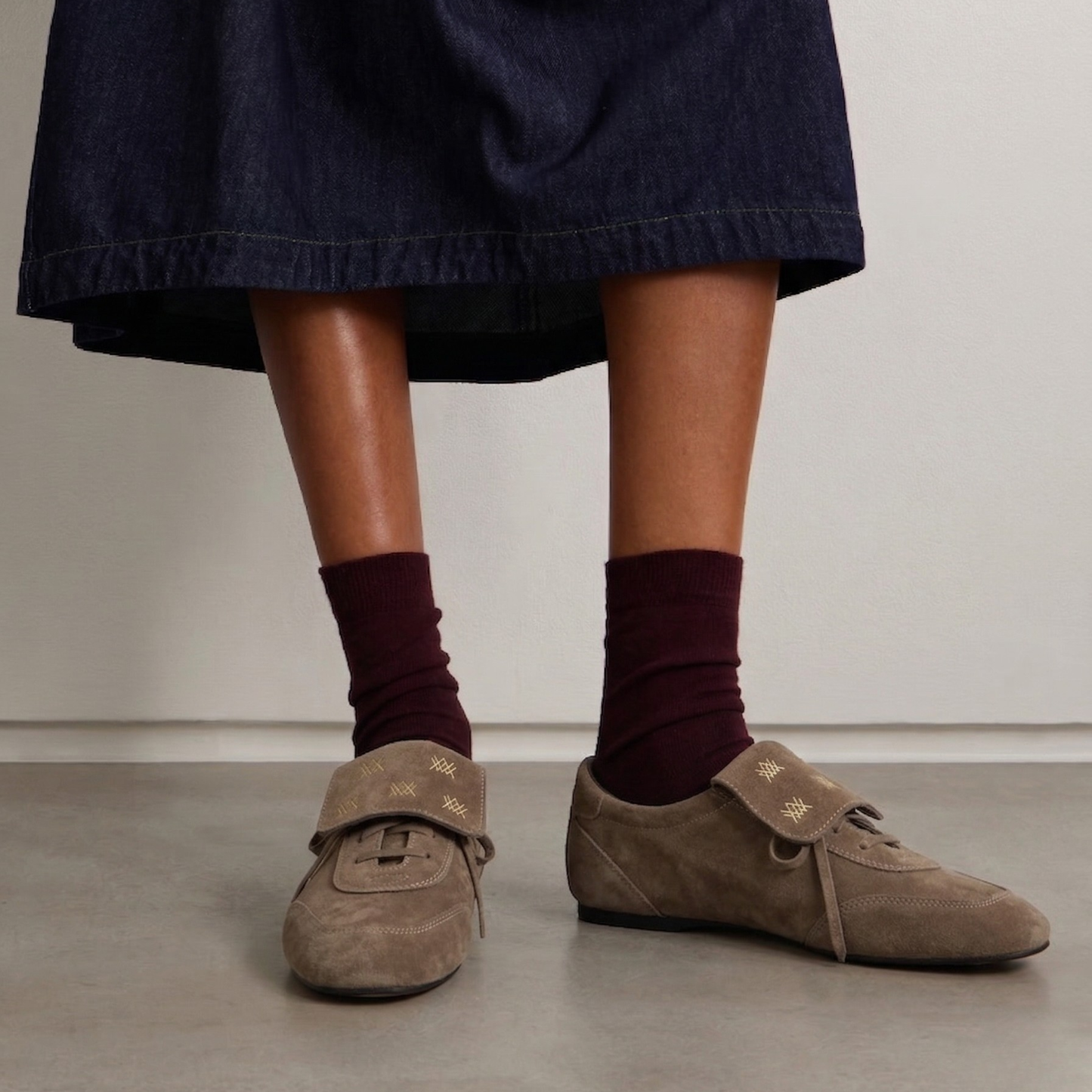 Chelley Suede Sneakers - Brown