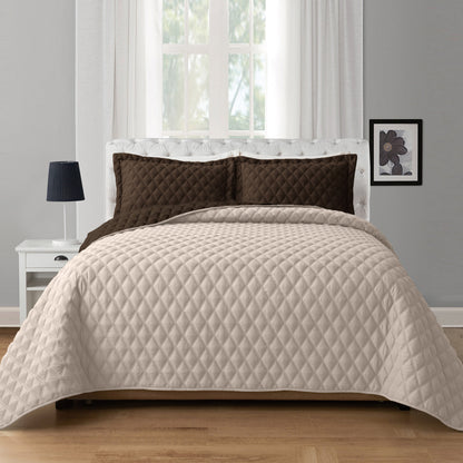 Elegant Comfort 3-Piece Diamond Quilted Reversible Bedspread Coverlet Set