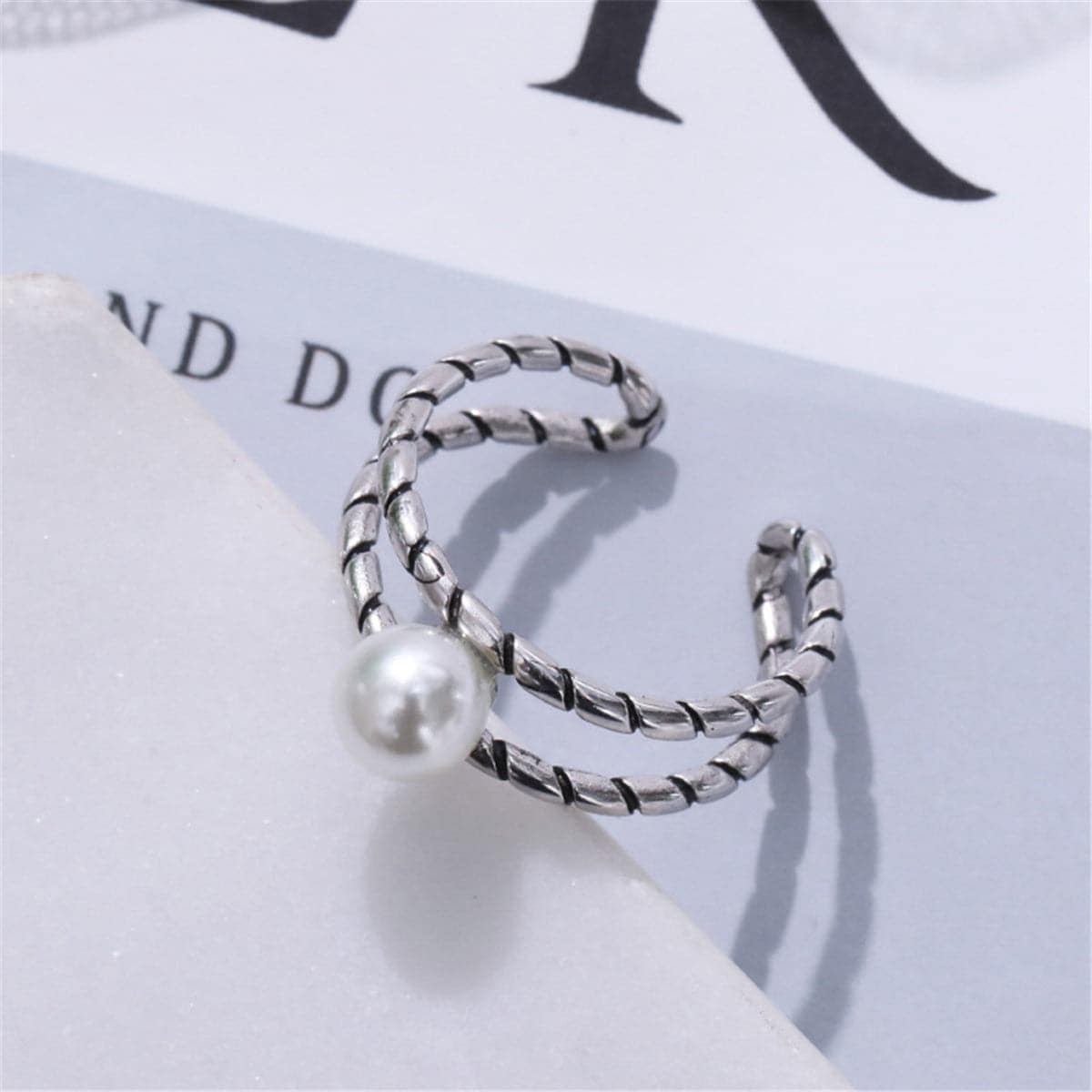 Pearl & Silvertone Openwork Ring