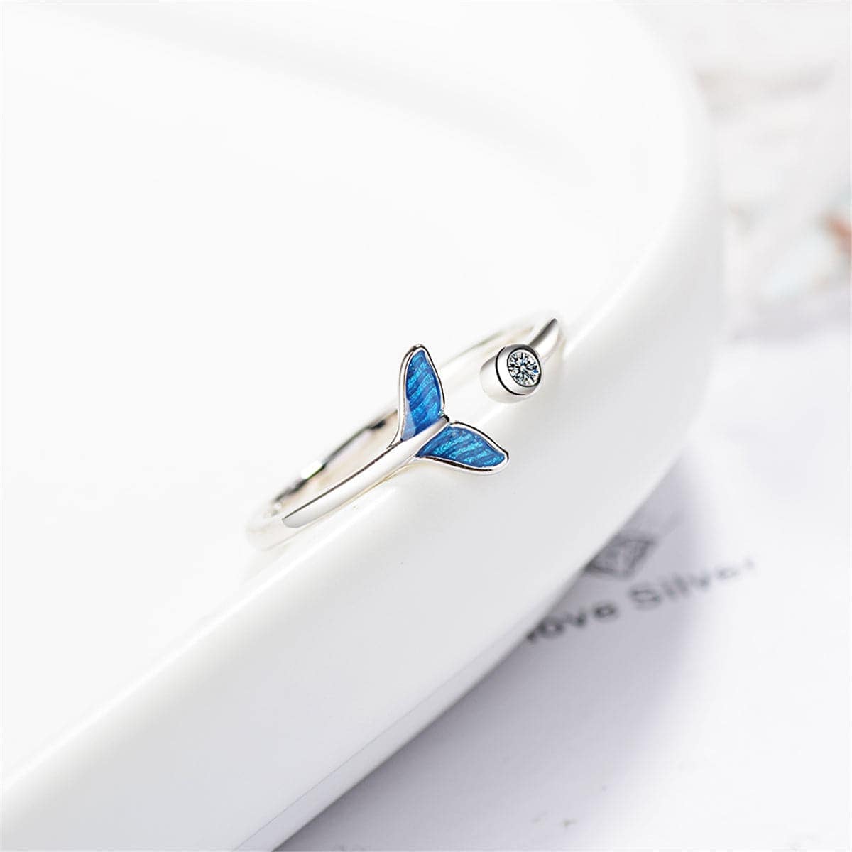 Blue Enamel & Cubic Zirconia Silvertone Fish Tail Ring