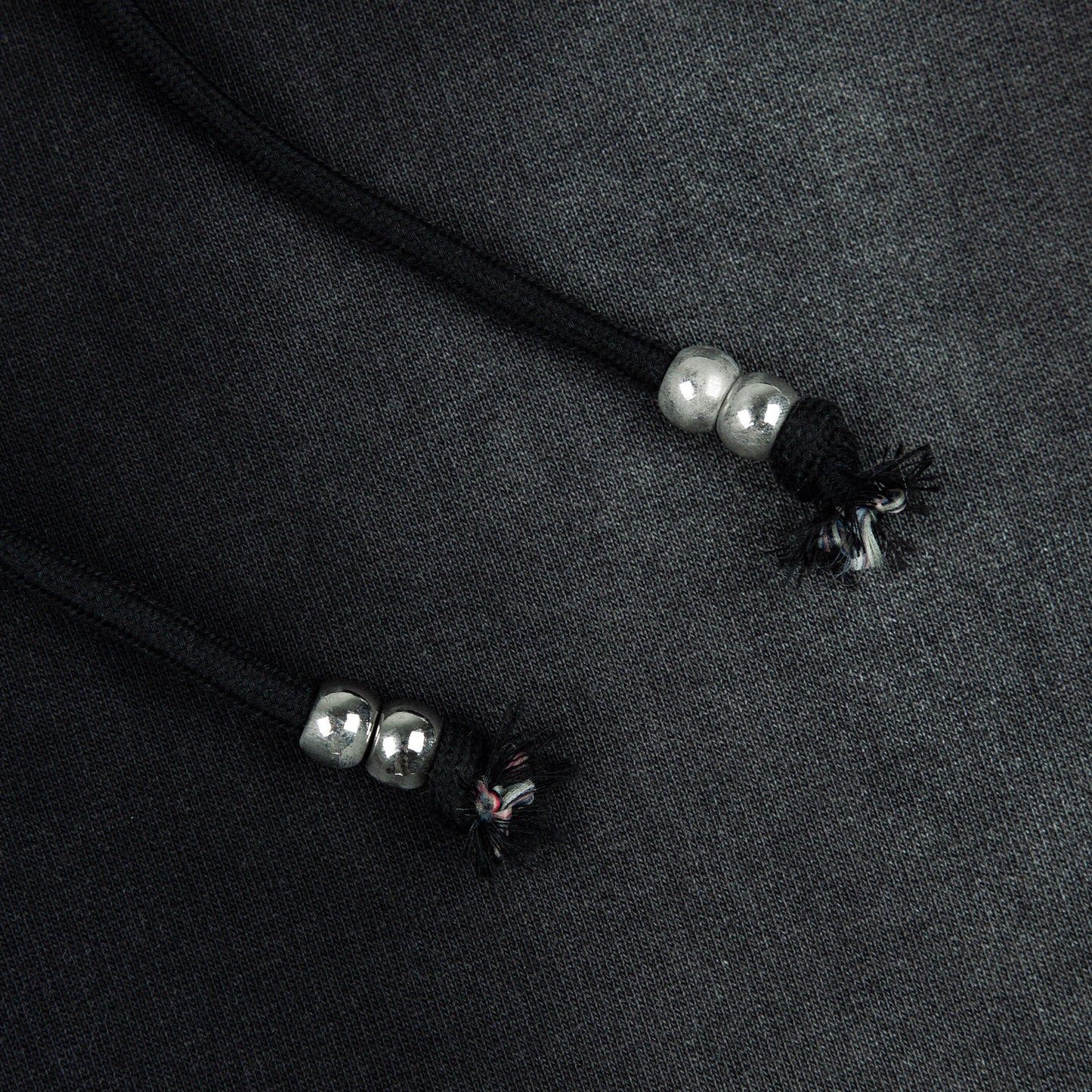 Commons Pearled Star Sweatshort Vintage Black