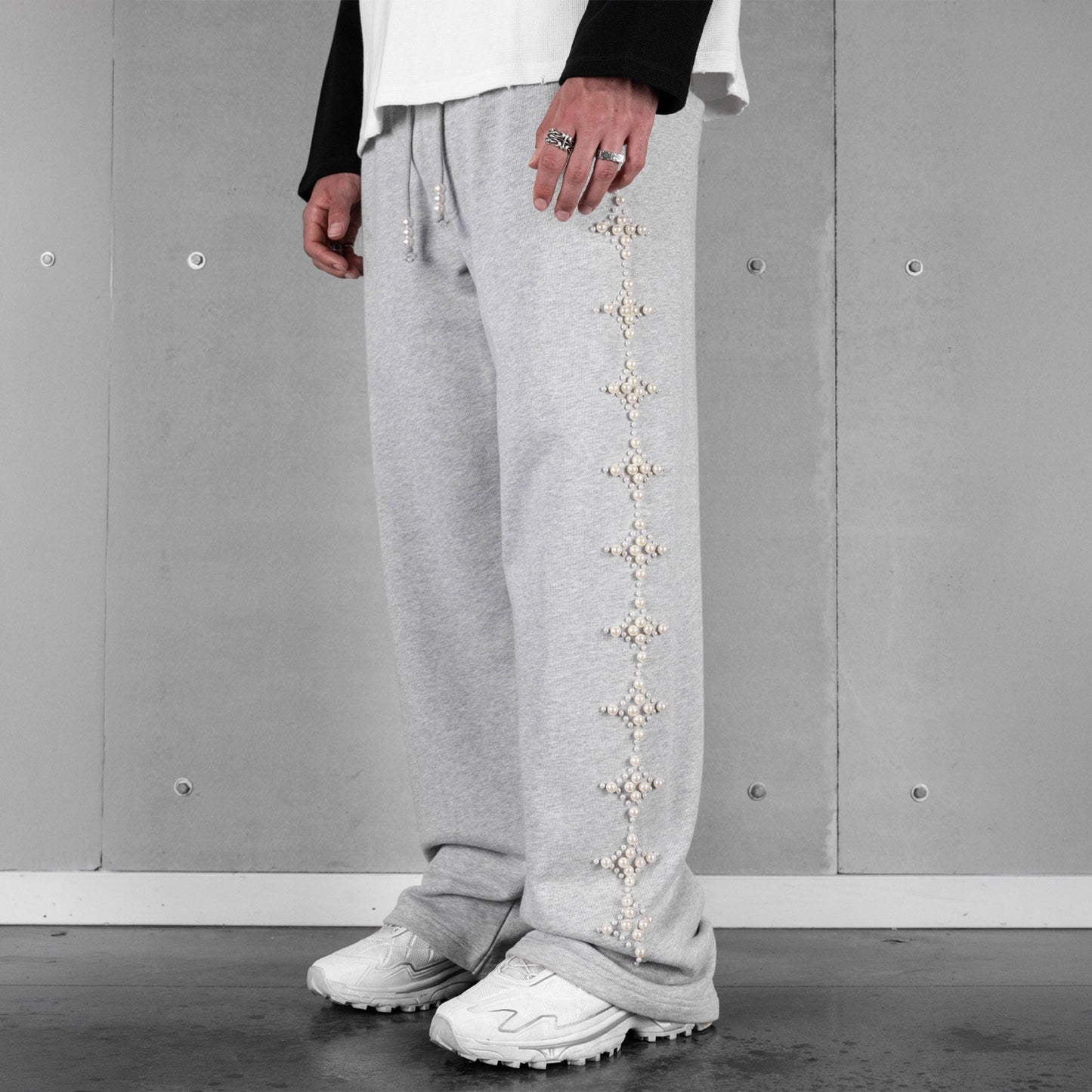 Commons Pearled Star Sweatpant Heather Grey
