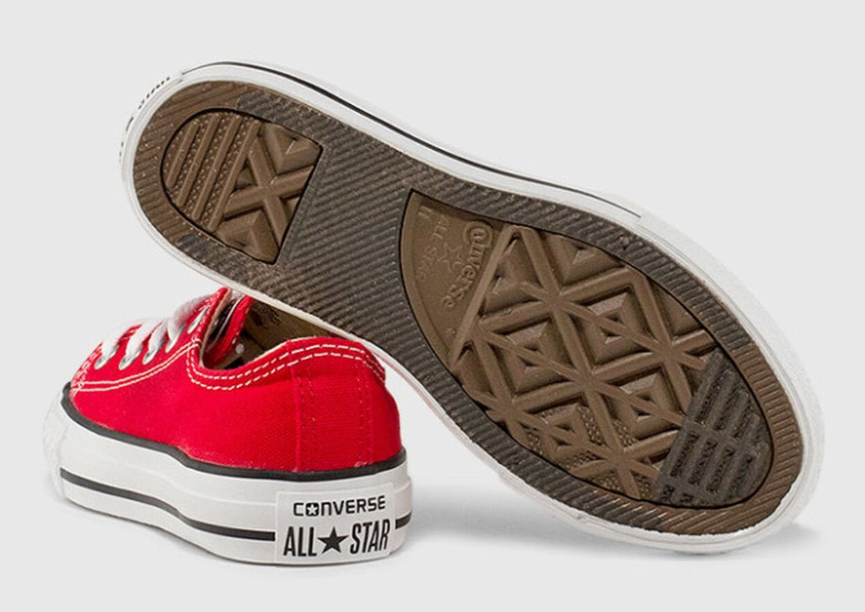Grade School Converse Chuck Taylor All Star Low Gs 'Red'