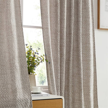 Taupe-