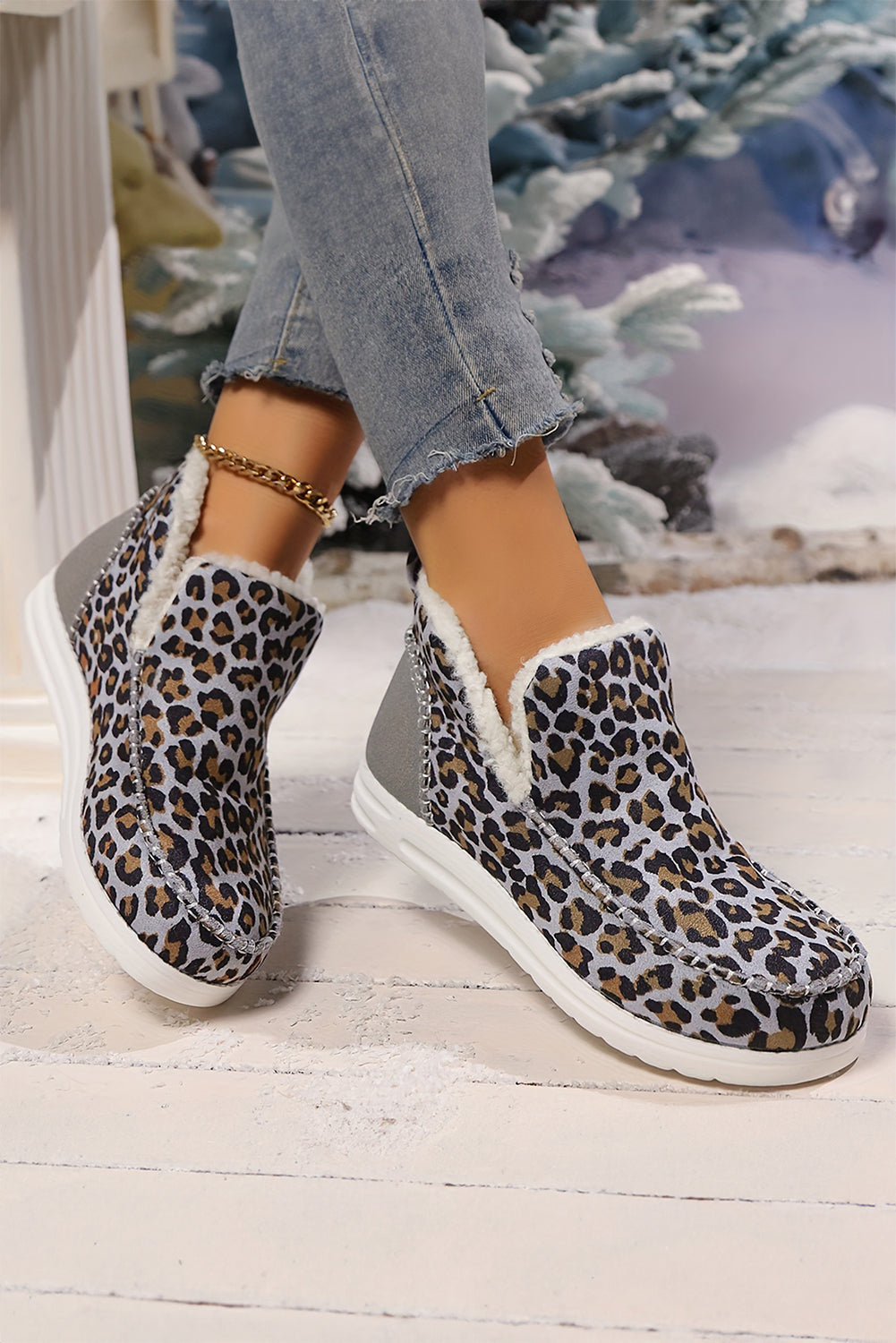 Threaded Pear Madison Flat Winter Fur Boots