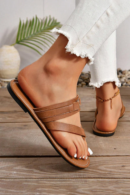 Threaded Pear Everleigh Buckle Leathered Flat Slippers