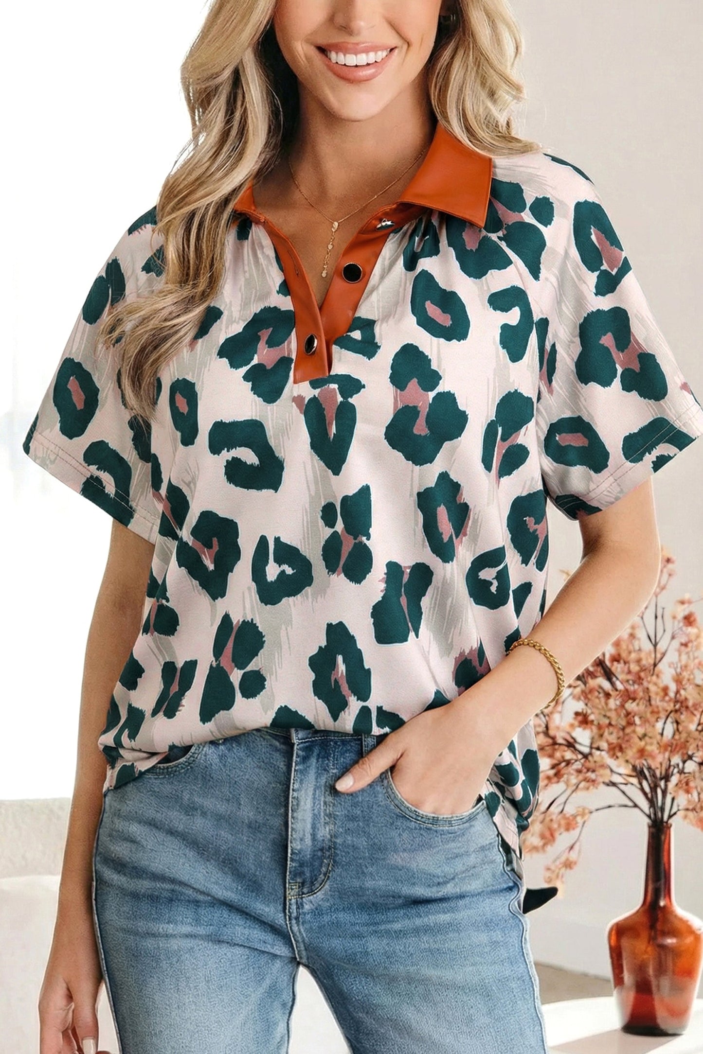 Threaded Pear Madelynn Collared Short Sleeve Blouse