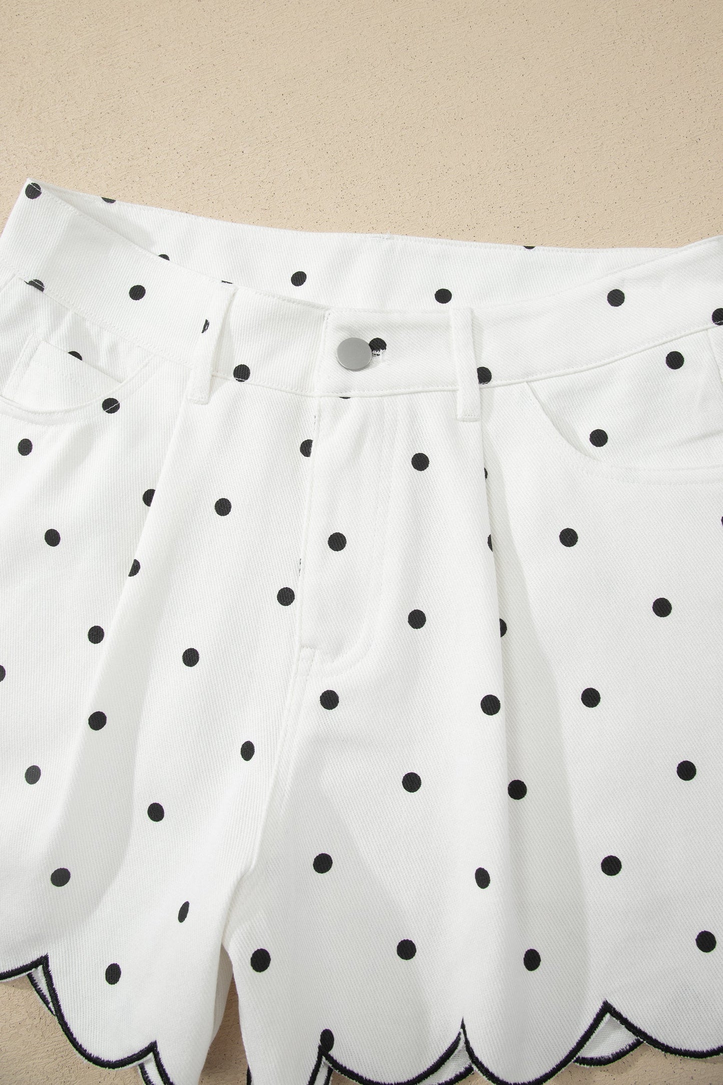 Threaded Pear Elise Embroidered Scallop Hem Shorts