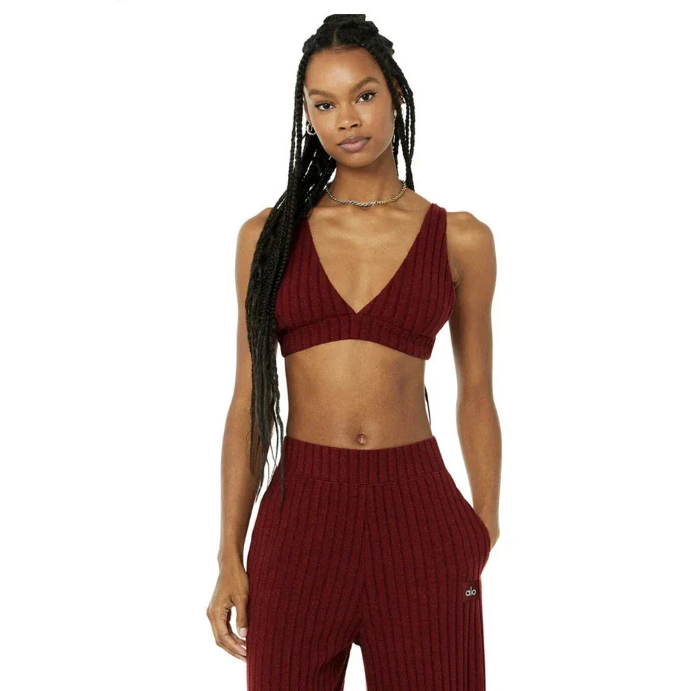 Alo Yoga Ribbed Take Sports M Neck Performance Women's Sports Bra — Cranberry