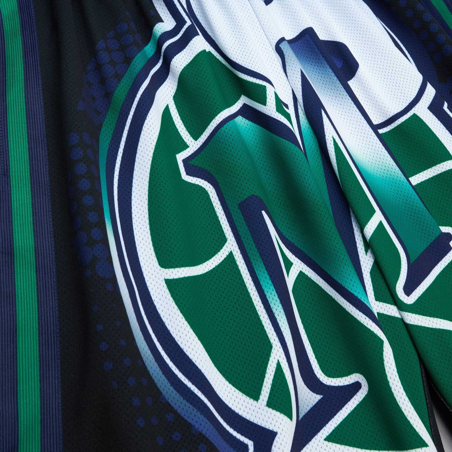 Mitchell & Ness Men's NBA Big Face 7.0 Fashion Shorts Mavericks