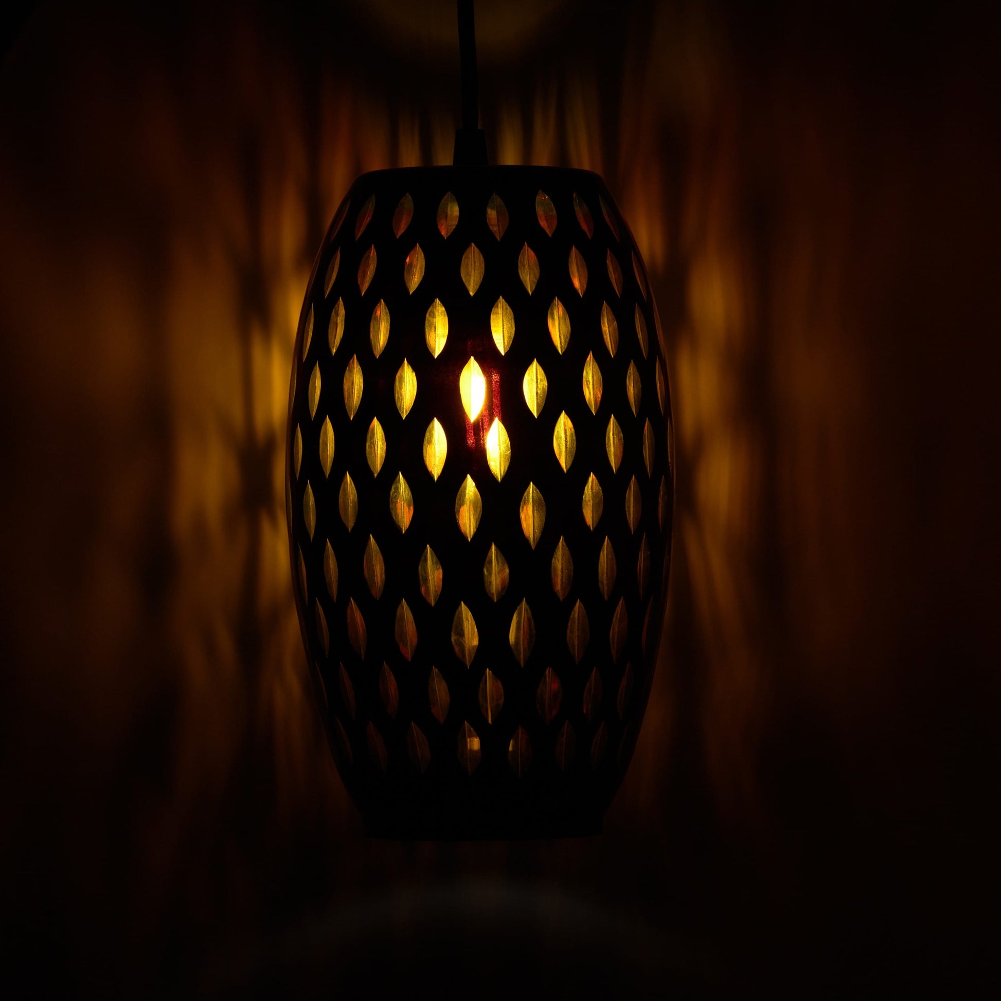 Black/Amber-