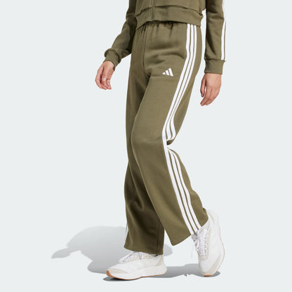 Olive Strata / White-