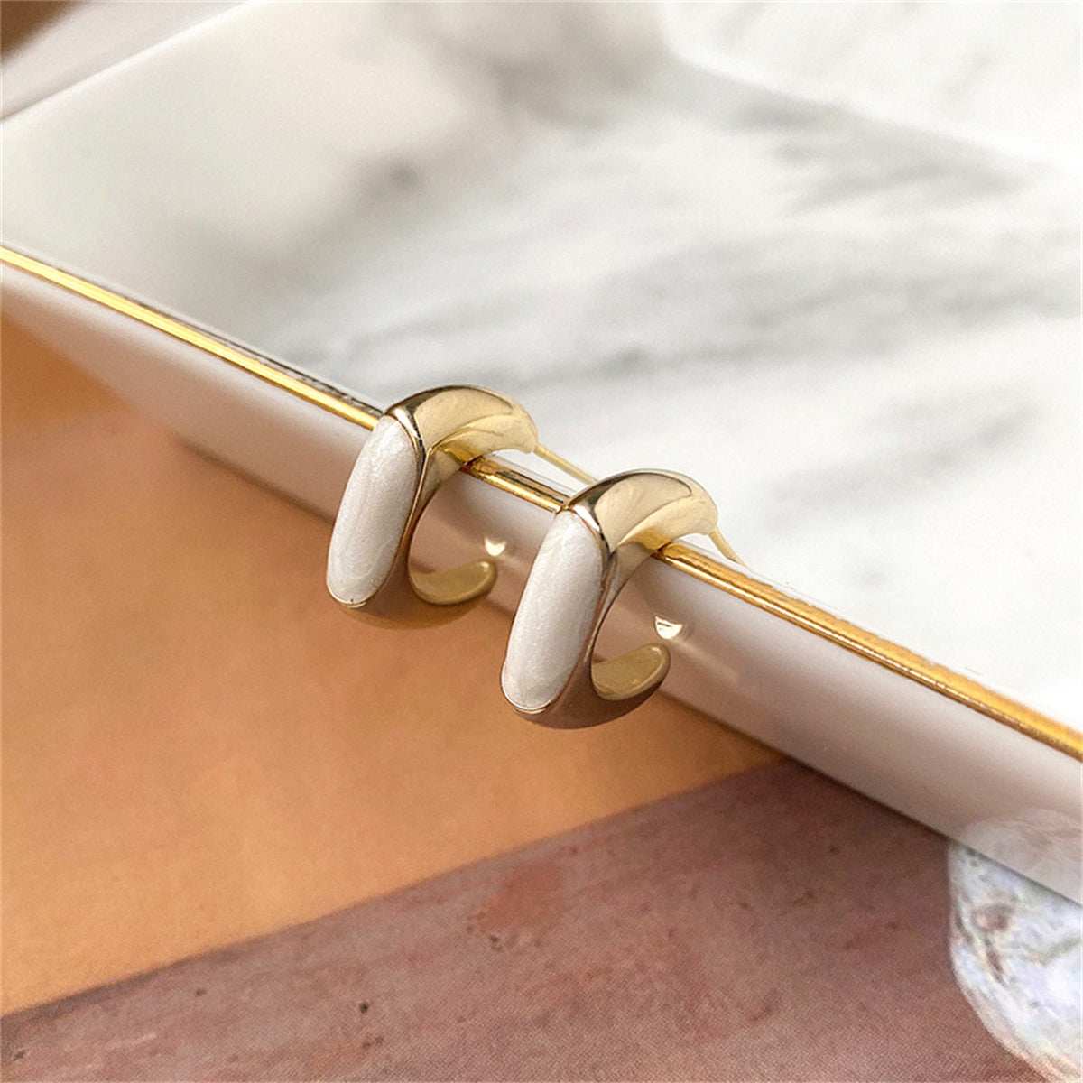 Metallic-