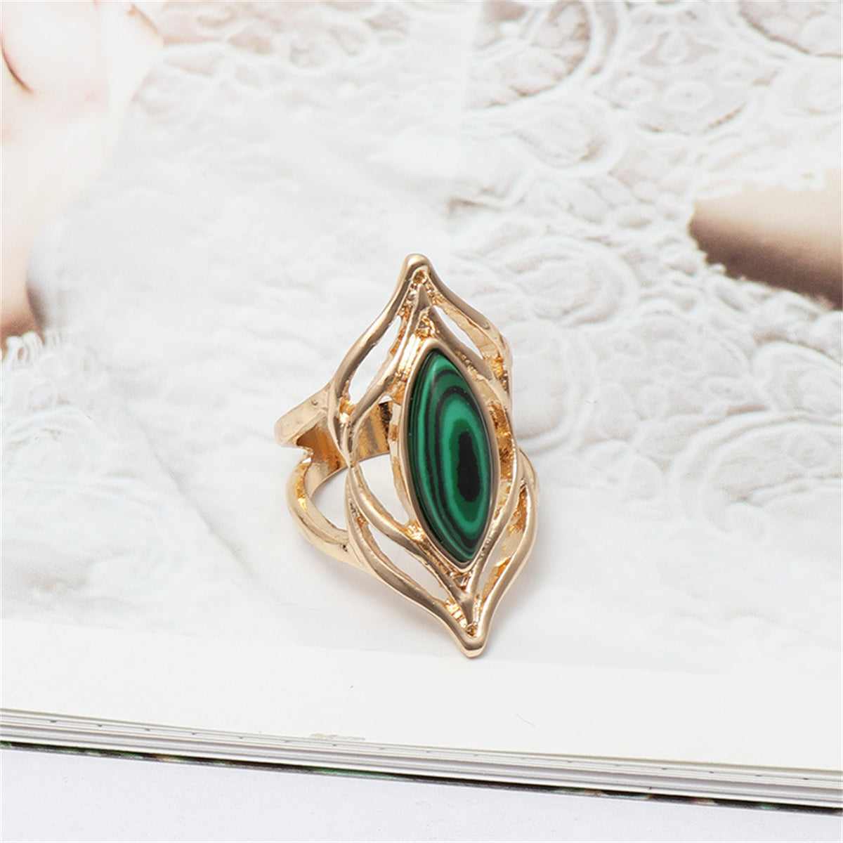 Metallic-