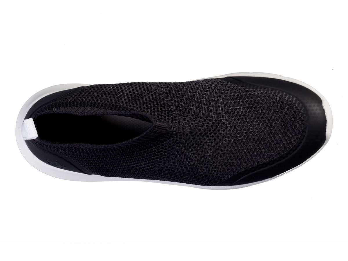 BLACK -