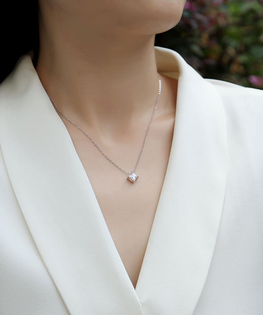 Stay together - set with square moissanite S925 sterling silver and platinum-plated necklace pendant Fashion trendy diamond jewellery