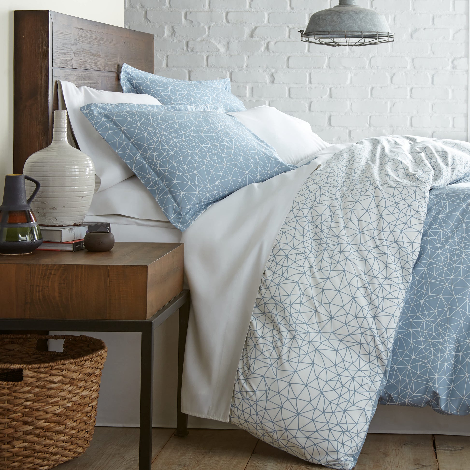 Geometric Maze Blue-