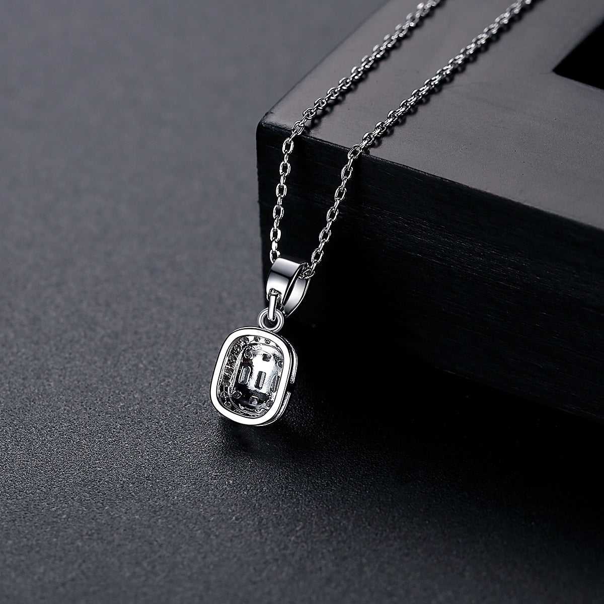 Metallic-