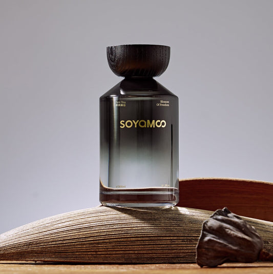 SOYAMOO Zen Tea Valley Wilderness Angled Shoulder Glass Reed Diffuser – 300ml