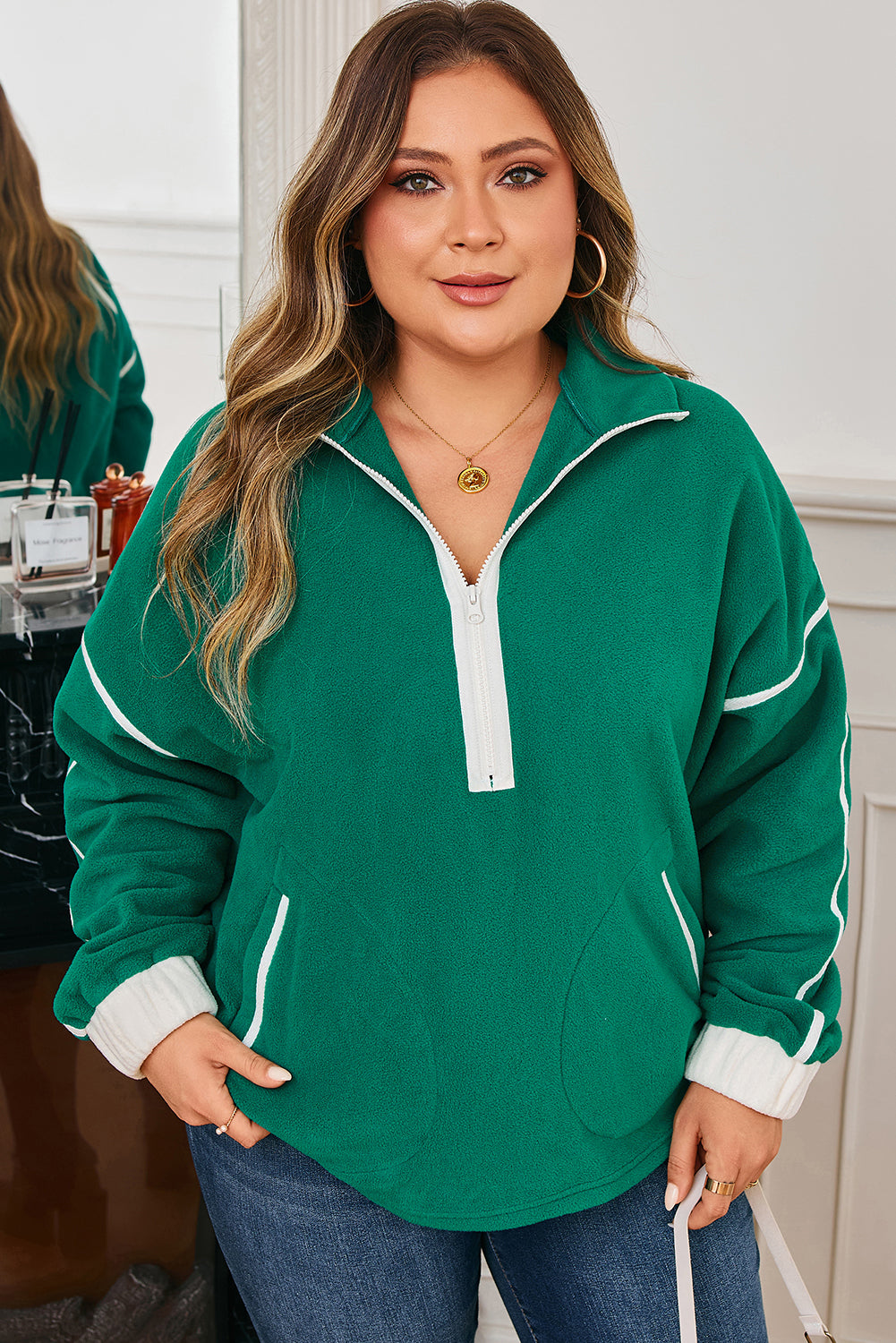 Threaded Pear Ava Contrast Trim Fleece Plus Sweatshirt