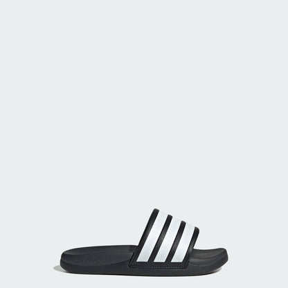 Core Black / Cloud White / Carbon-
