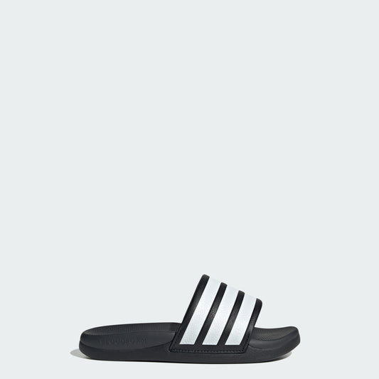 Core Black / Cloud White / Carbon-