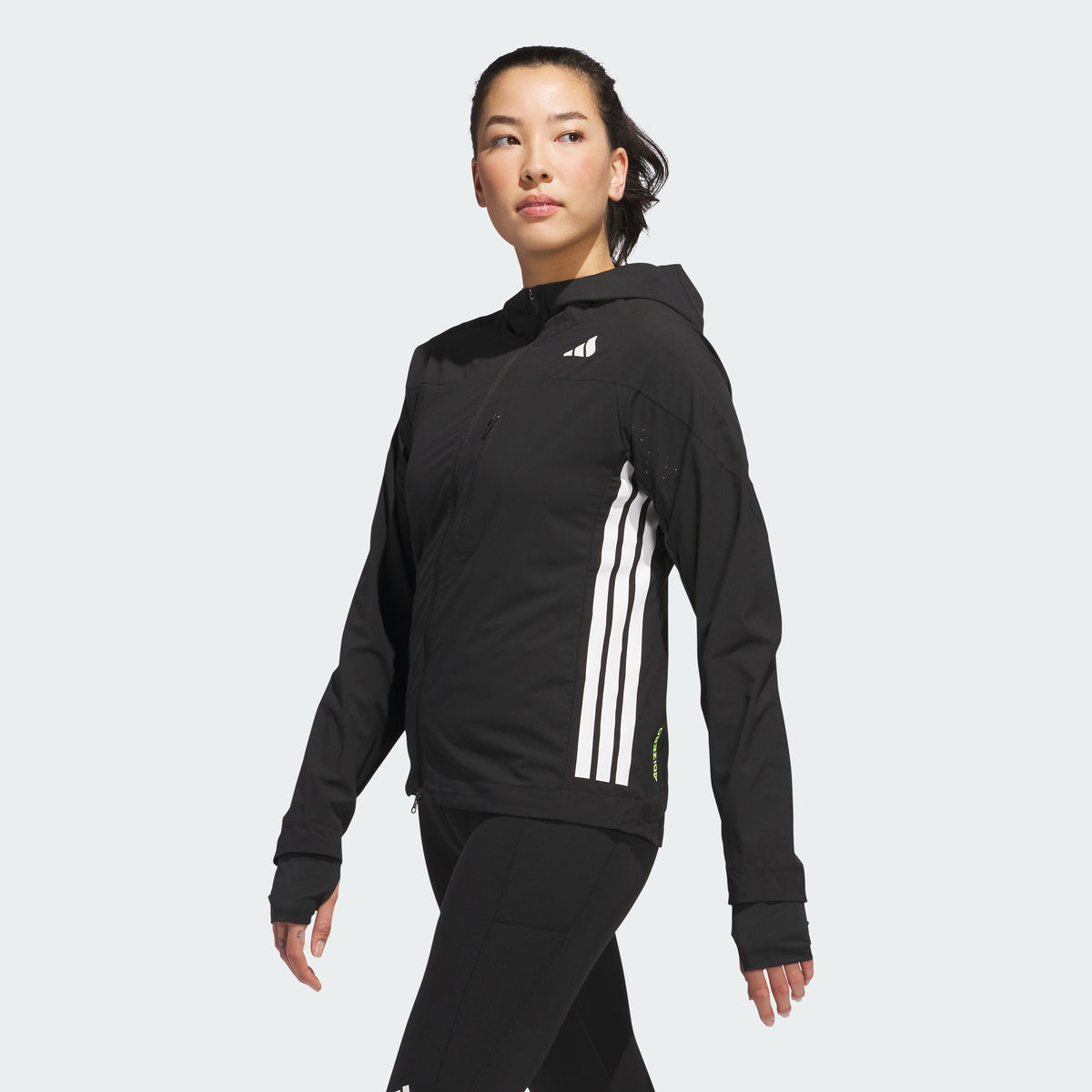 Black / Black-