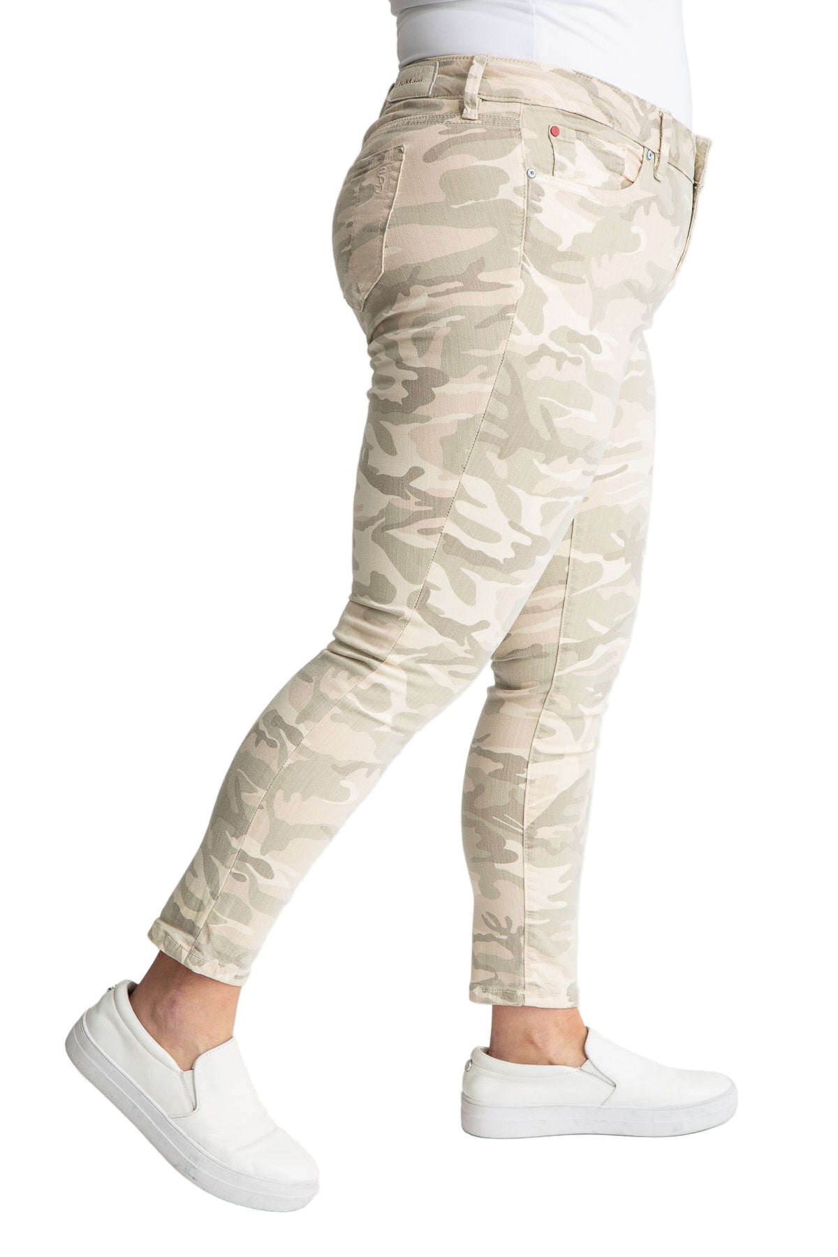 CLOUD CAMO-