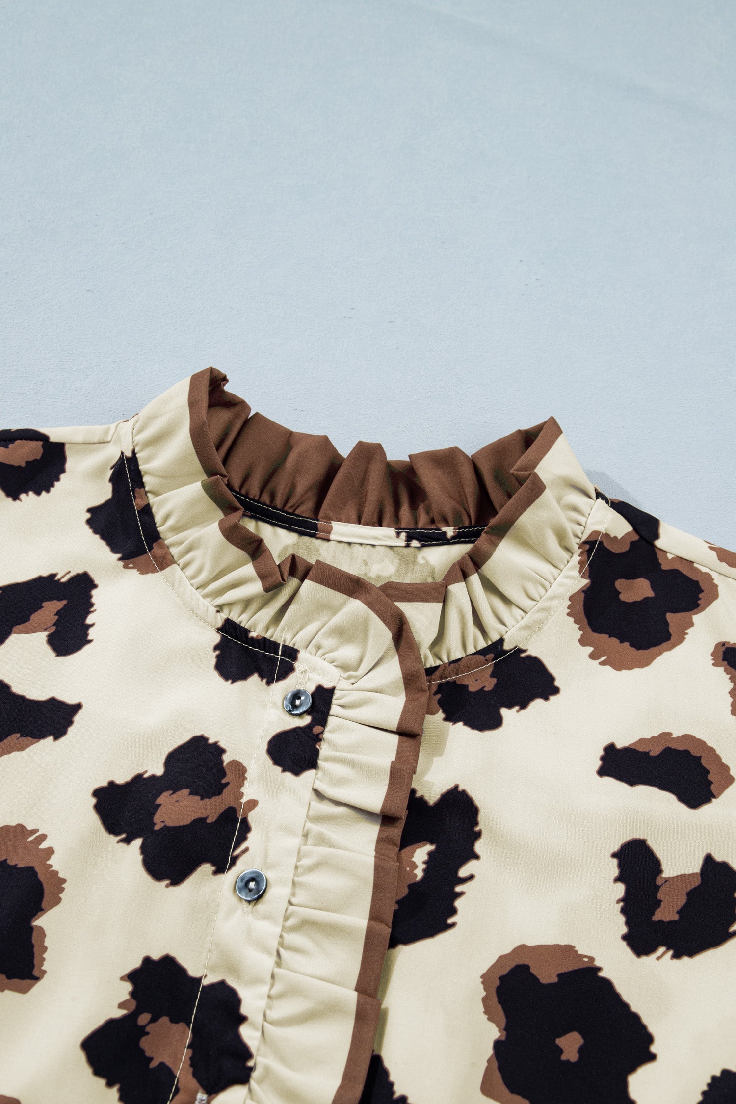 Khaki-