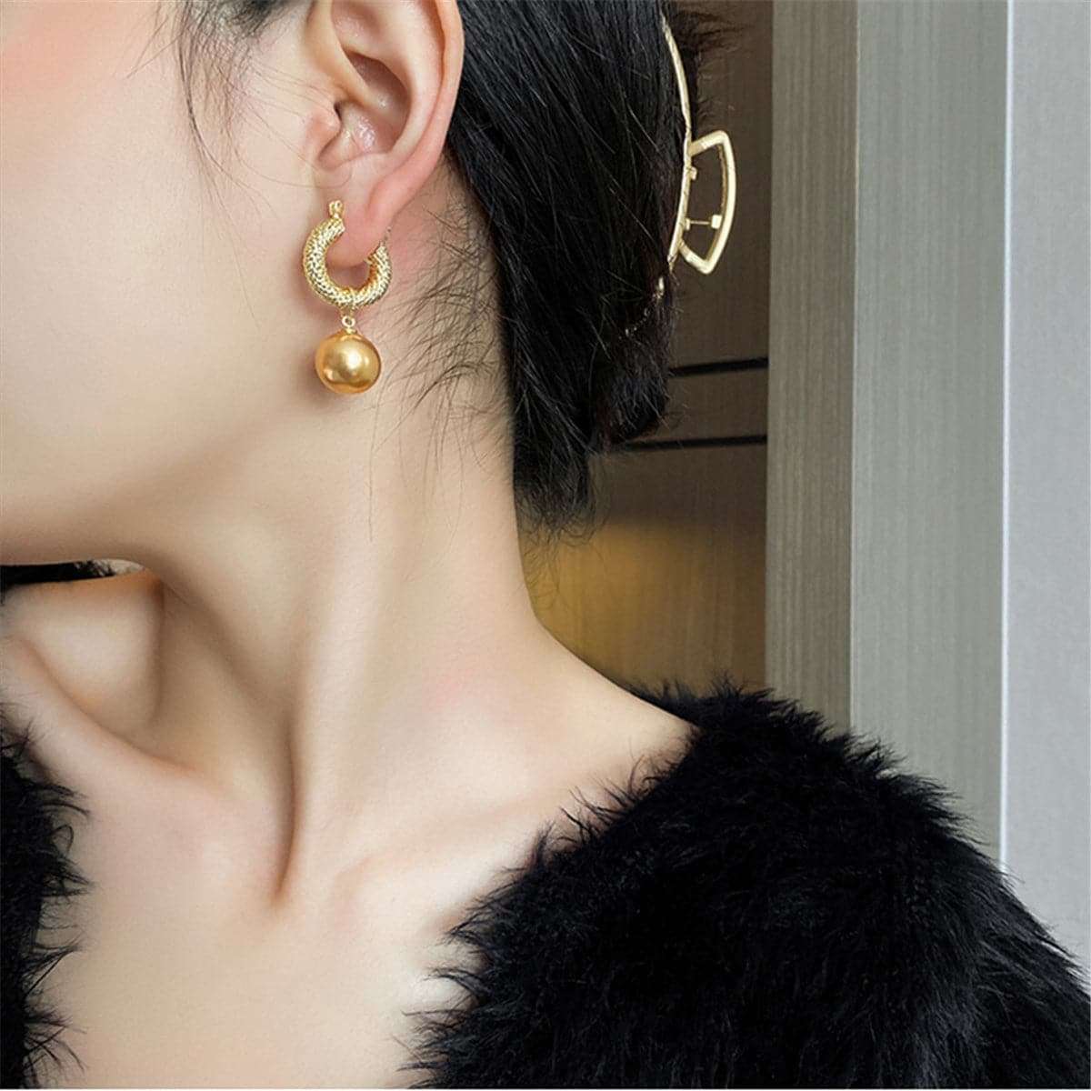Metallic-
