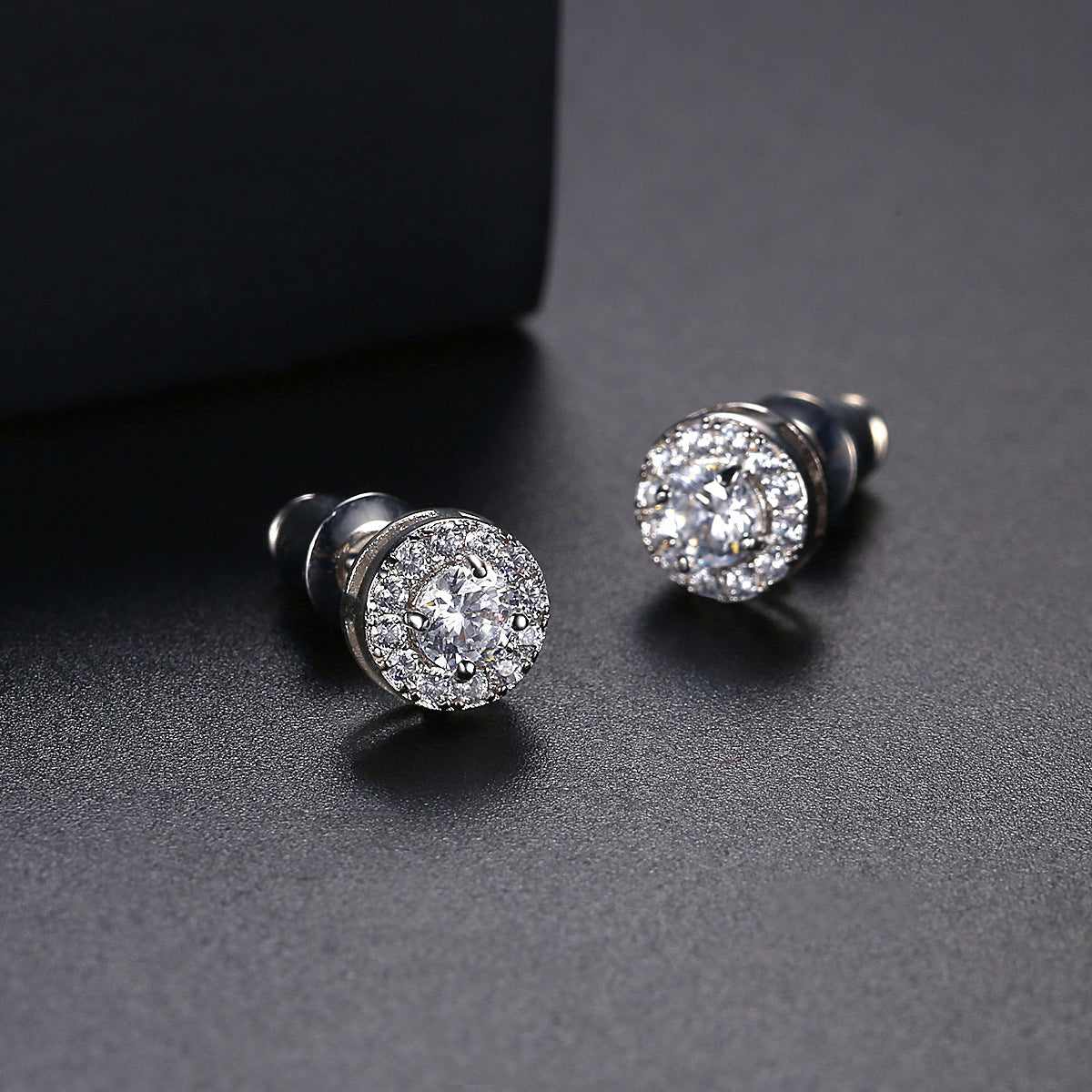 Metallic-
