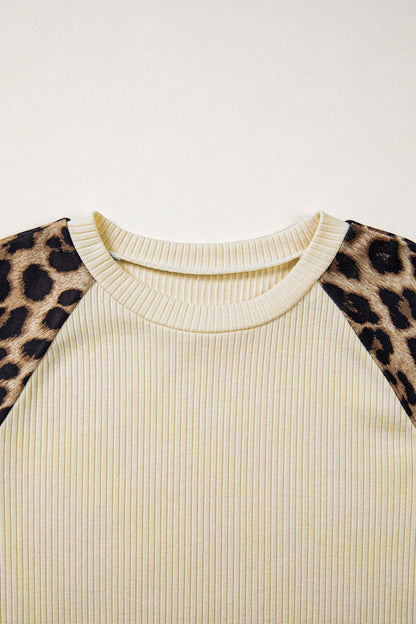 Threaded Pear Keily Contrast Sleeve Loose Tee