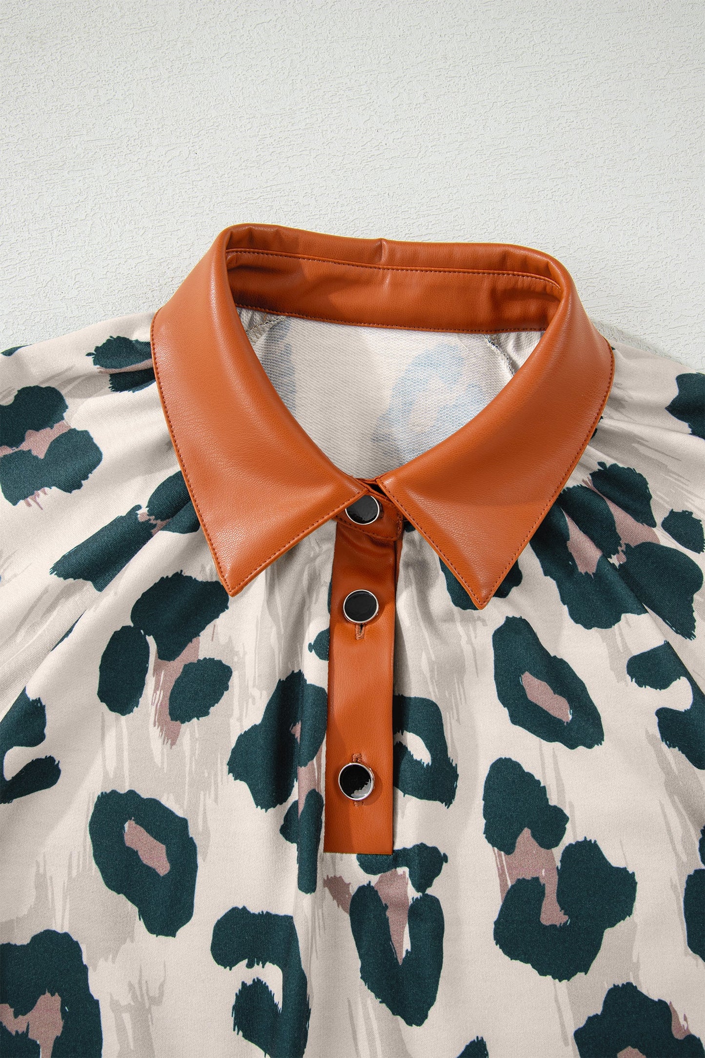 Threaded Pear Madelynn Collared Short Sleeve Blouse